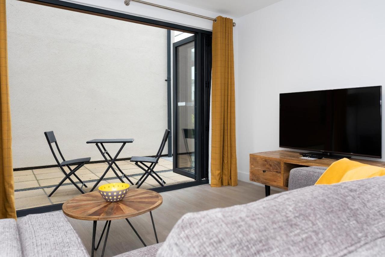 2 Putsborough - Luxury Apartment At Byron Woolacombe, Only 4 Minute Walk To Woolacombe Beach! Dış mekan fotoğraf